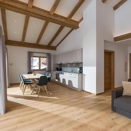 Haus Seisl Bed & Breakfast 4*