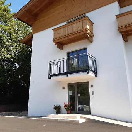 Haus Seisl Bed & Breakfast 4*