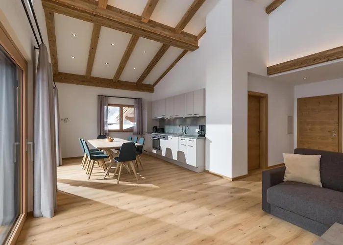 Haus Seisl Bed & Breakfast 3*