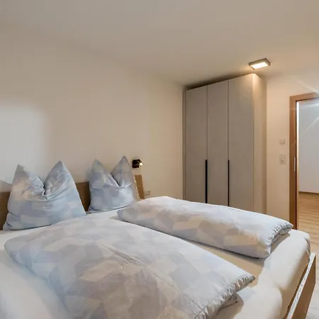 Couette-café Haus Seisl 3*