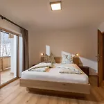 Haus Seisl Зёлль
